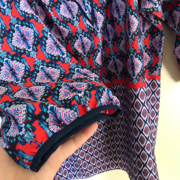 Colorful Pea in the Pod maternity shirt. - Picture 4 of 5